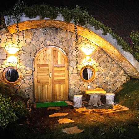 Moc Chau Hobbiton Bed & Breakfast Екстериор снимка